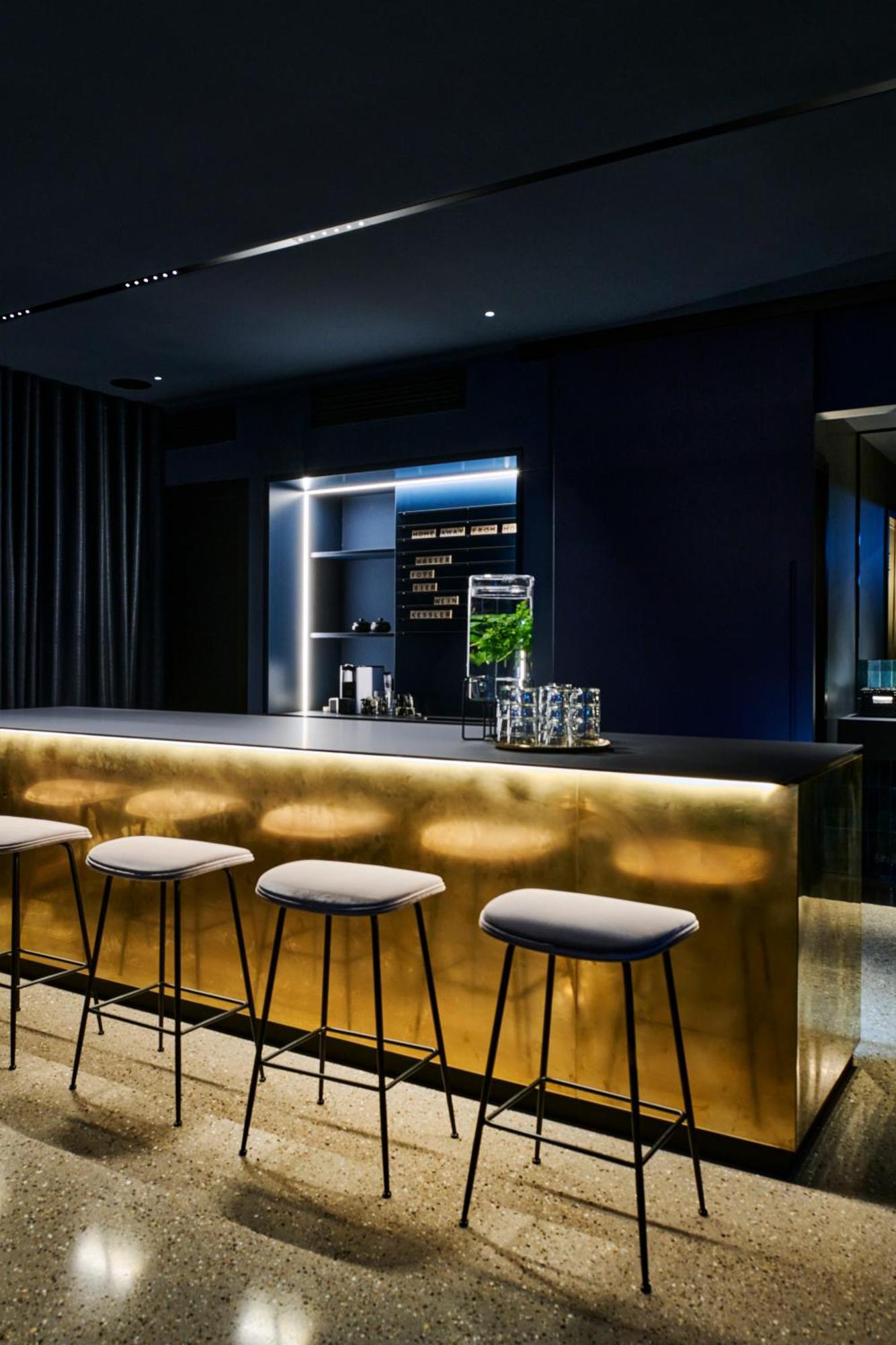 Emilu Design Hotel Stuttgart Exterior photo